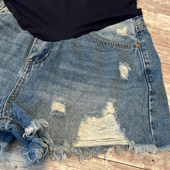 Pinkblush Dark Wash Distressed Fringe Hem Maternity Full Panel Jean Shorts - Picture 6 of 10